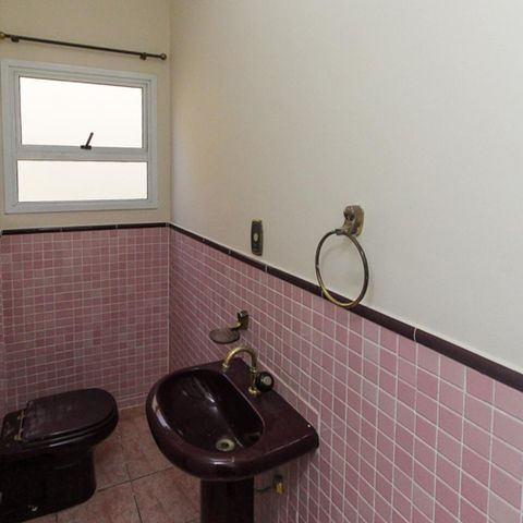 Casa à venda com 177m², 3 quartos e 2 vagasLavabo