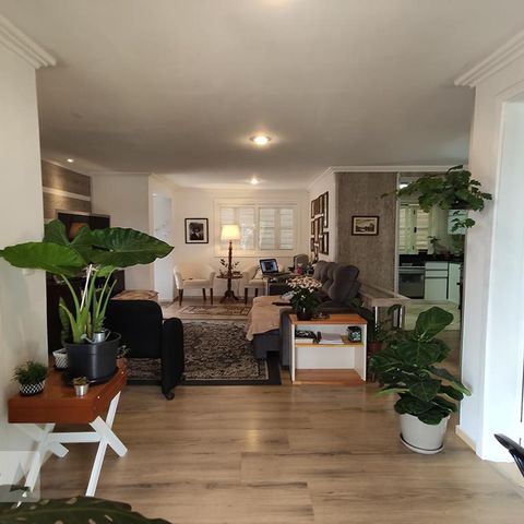 Casa à venda com 268m², 3 quartos e 1 vagaSala