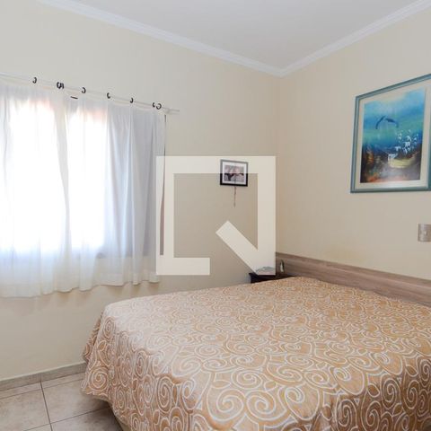 Casa à venda com 200m², 4 quartos e 4 vagasQuarto 3 - Suíte