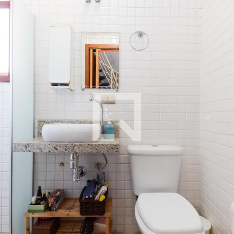 Casa à venda com 200m², 4 quartos e 4 vagasBanheiro Social