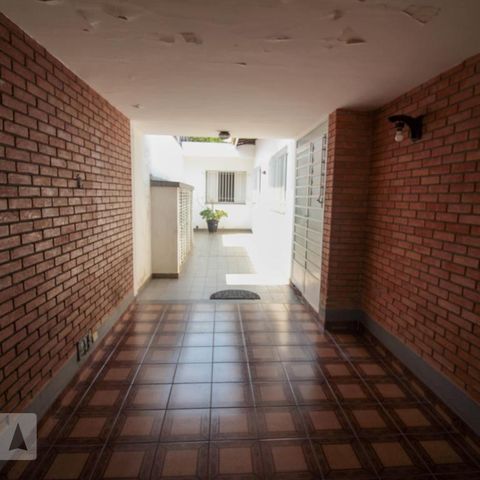 Casa à venda com 157m², 4 quartos e 3 vagasGaragem