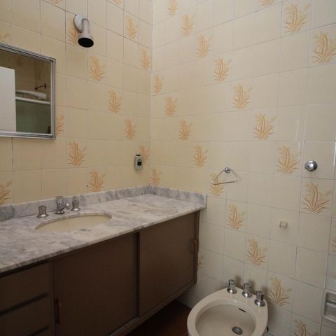 Casa à venda com 157m², 4 quartos e 3 vagasBanheiro da Suíte 1