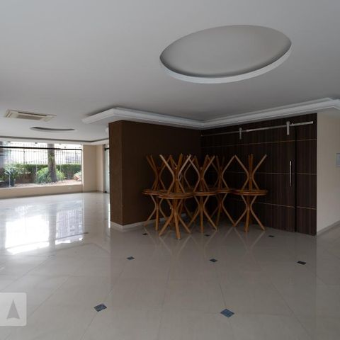 Apartamento à venda com 180m², 3 quartos e 2 vagasSalão de festas