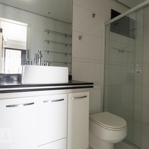 Apartamento à venda com 180m², 3 quartos e 2 vagasBanheiro da Suíte 1