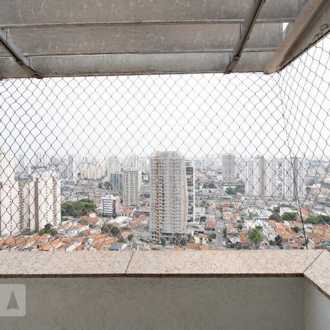 Apartamento à venda com 180m², 3 quartos e 2 vagasSacada da Suíte 1