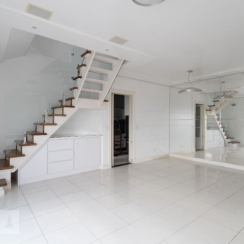 Apartamento à venda com 180m², 3 quartos e 2 vagasSala