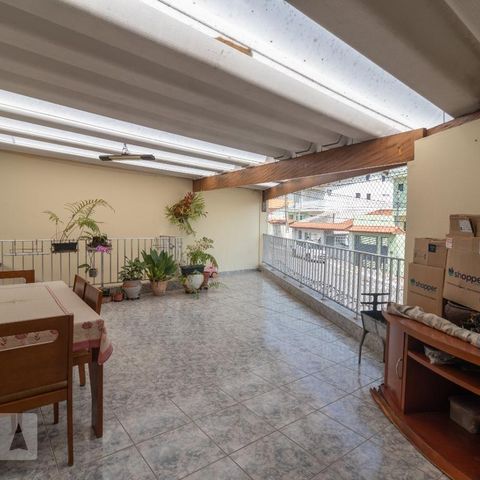 Casa à venda com 250m², 4 quartos e 2 vagasVaranda