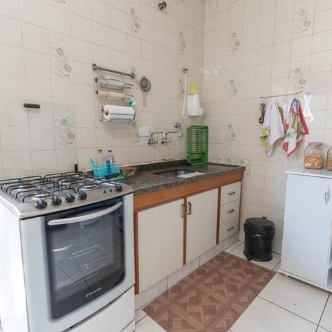Casa à venda com 250m², 4 quartos e 2 vagasCozinha
