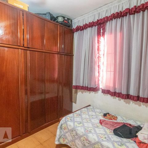 Casa à venda com 250m², 4 quartos e 2 vagasQuarto 4