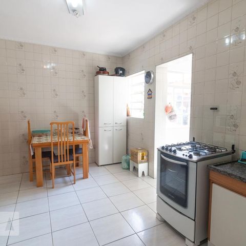 Casa à venda com 250m², 4 quartos e 2 vagasCozinha