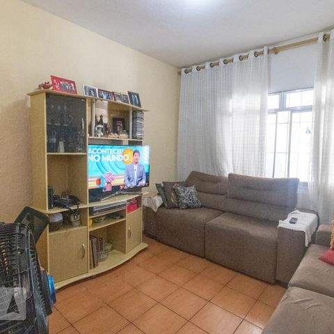 Casa à venda com 250m², 4 quartos e 2 vagasSala 2