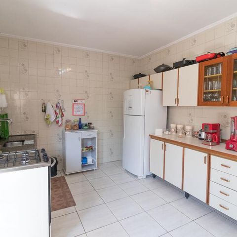 Casa à venda com 250m², 4 quartos e 2 vagasCozinha
