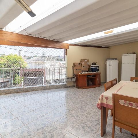 Casa à venda com 250m², 4 quartos e 2 vagasVaranda