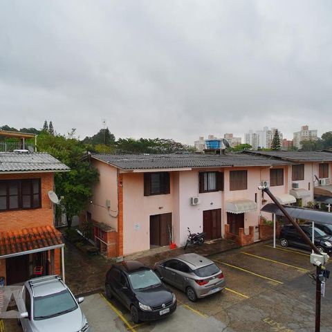 Casa de condomínio à venda com 82m², 2 quartos e 1 vagaQuarto 2 - Vista