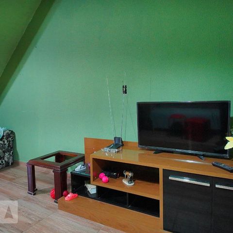 Casa de condomínio à venda com 82m², 2 quartos e 1 vagaSala