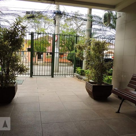 Apartamento à venda com 70m², 2 quartos e 1 vagaEntrada 