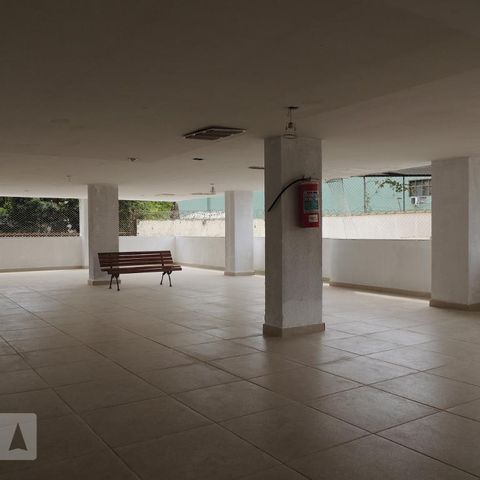 Apartamento à venda com 70m², 2 quartos e 1 vagaÁrea comum