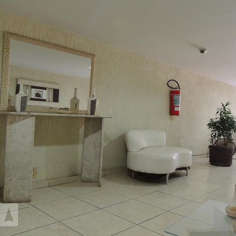Apartamento à venda com 70m², 2 quartos e 1 vagaHall de Entrada