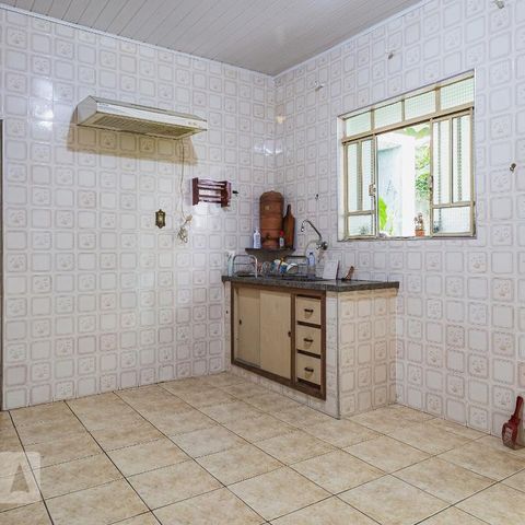 Casa à venda com 400m², 3 quartos e 2 vagasCasa 03 - Cozinha