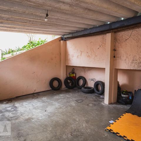 Casa à venda com 400m², 3 quartos e 2 vagasGaragem