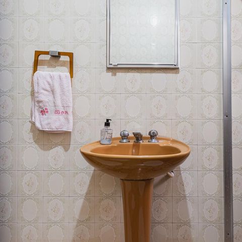Casa à venda com 400m², 3 quartos e 2 vagasCasa 01 - Banheiro