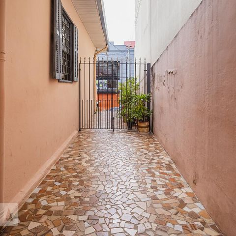 Casa à venda com 400m², 3 quartos e 2 vagasCasa 01 - Quintal