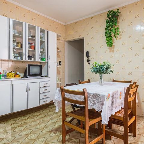 Casa à venda com 400m², 3 quartos e 2 vagasCasa 01 - Cozinha