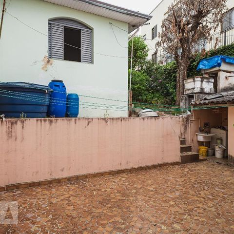 Casa à venda com 400m², 3 quartos e 2 vagasCasa 02 - Quintal
