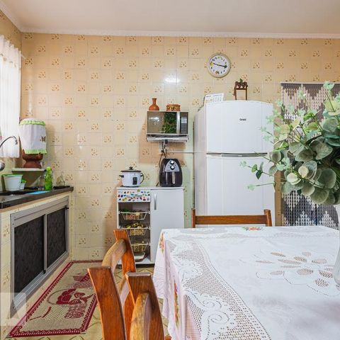 Casa à venda com 400m², 3 quartos e 2 vagasCasa 01 - Cozinha