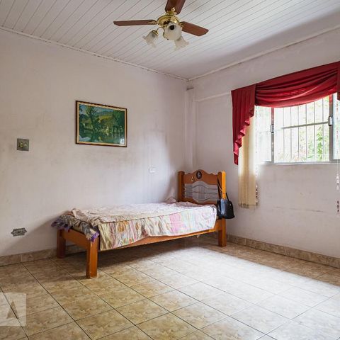 Casa à venda com 400m², 3 quartos e 2 vagasCasa 03 - Dormitório 02