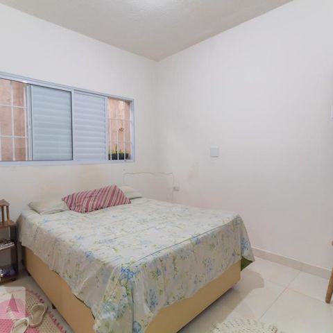 Casa à venda com 300m², 1 quarto e 2 vagasSuíte
