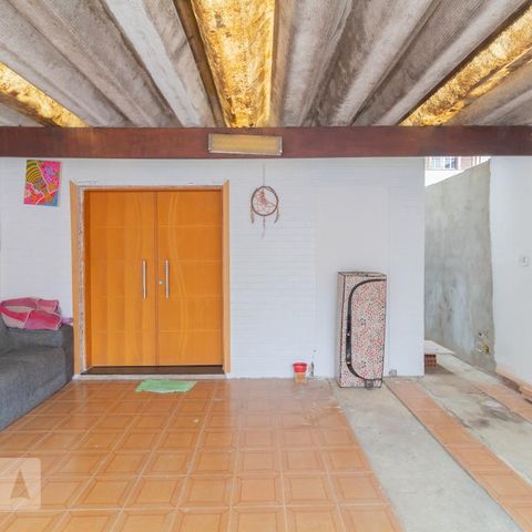 Casa à venda com 300m², 1 quarto e 2 vagasGaragem