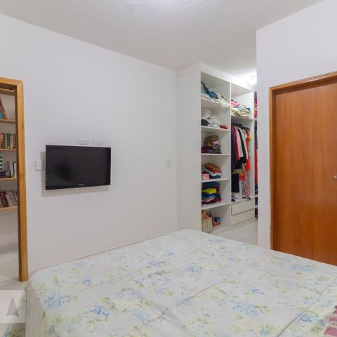 Casa à venda com 300m², 1 quarto e 2 vagasSuíte