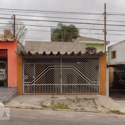 Casa à venda com 300m², 1 quarto e 2 vagasFachada