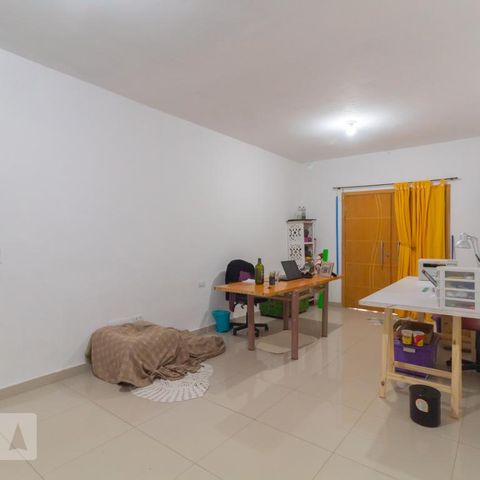 Casa à venda com 300m², 1 quarto e 2 vagasEscritório