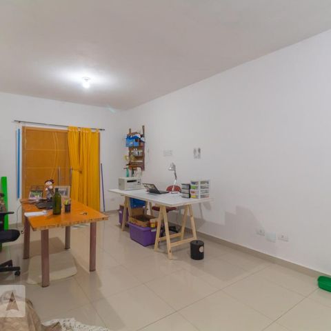 Casa à venda com 300m², 1 quarto e 2 vagasEscritório