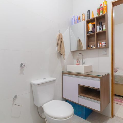 Casa à venda com 300m², 1 quarto e 2 vagasBanheiro da Suíte