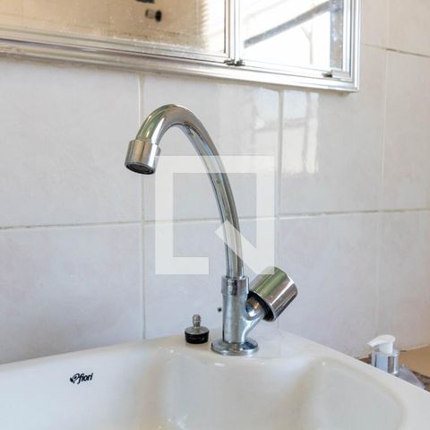 Casa à venda com 120m², 3 quartos e 1 vagaBanheiro - torneira
