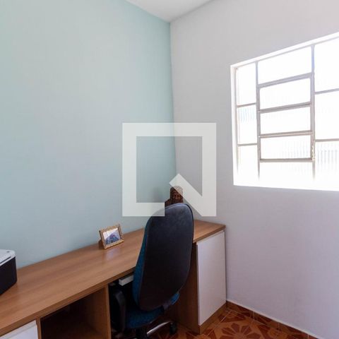Casa à venda com 120m², 3 quartos e 1 vagaEscritório