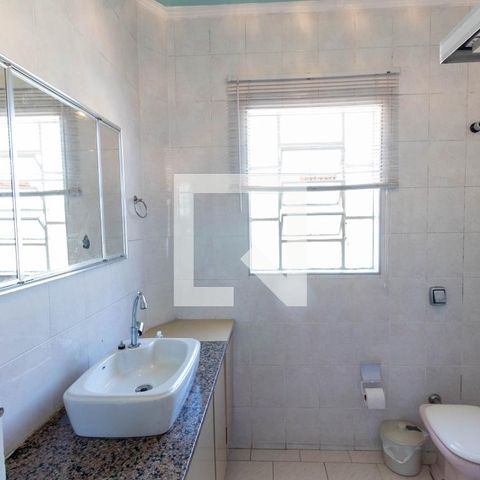Casa à venda com 120m², 3 quartos e 1 vagaBanheiro 2