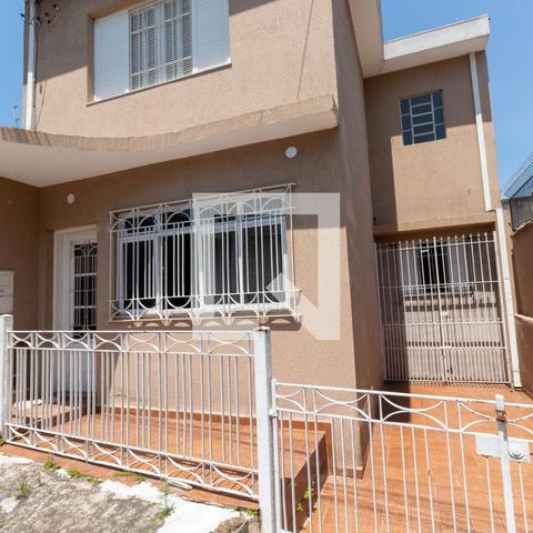 Casa à venda com 120m², 3 quartos e 1 vagaFachada