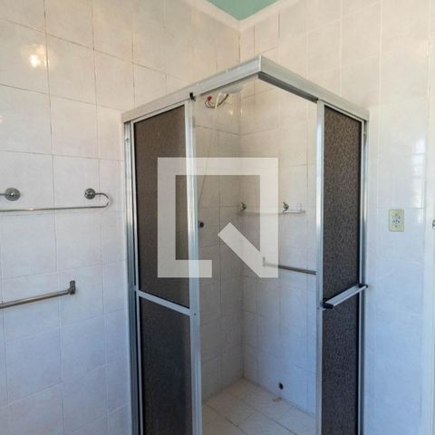 Casa à venda com 120m², 3 quartos e 1 vagaBanheiro 2