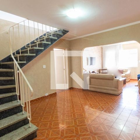 Casa à venda com 120m², 3 quartos e 1 vagaCopa