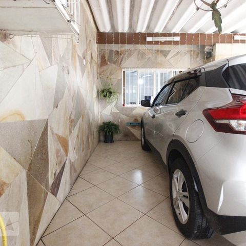 Casa à venda com 102m², 2 quartos e 4 vagasGaragem