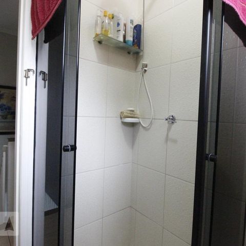 Casa à venda com 102m², 2 quartos e 4 vagasBanheiro 1