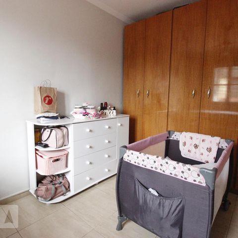 Casa à venda com 102m², 2 quartos e 4 vagasQuarto 2