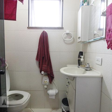 Casa à venda com 102m², 2 quartos e 4 vagasBanheiro 1