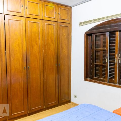 Casa para alugar com 200m², 3 quartos e 3 vagasSuíte