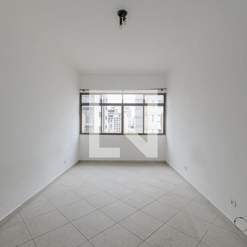 Studio à venda com 30m², 1 quarto e 1 vagaKitnet