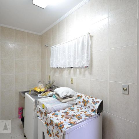 Casa à venda com 252m², 3 quartos e 3 vagasArea de Serviço